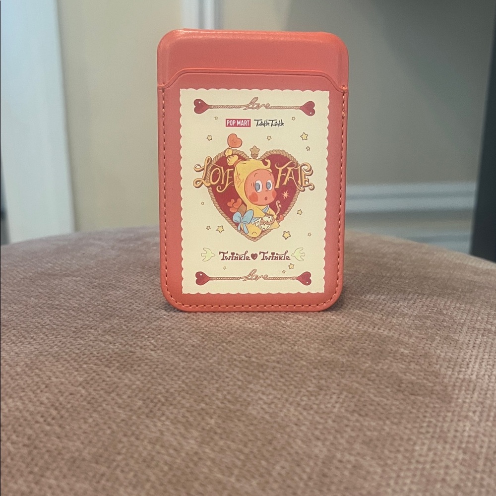 Pop Mart Twinkle Twinkle Card Holder - Red